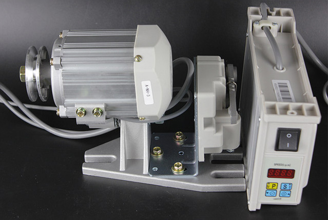 Motor Eletronico Servo 550W 220V